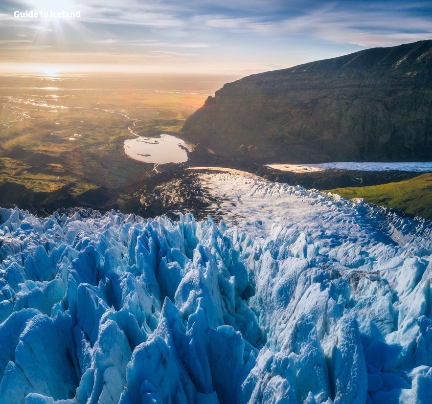 Svinafellsjokull is een van de populairste gletsjers van IJsland en een toptour in IJsland
