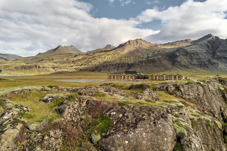 Hotel Jokulsarlon Glacier Lagoon is zeker een bezoekje waard als je het zuidoosten verkent.